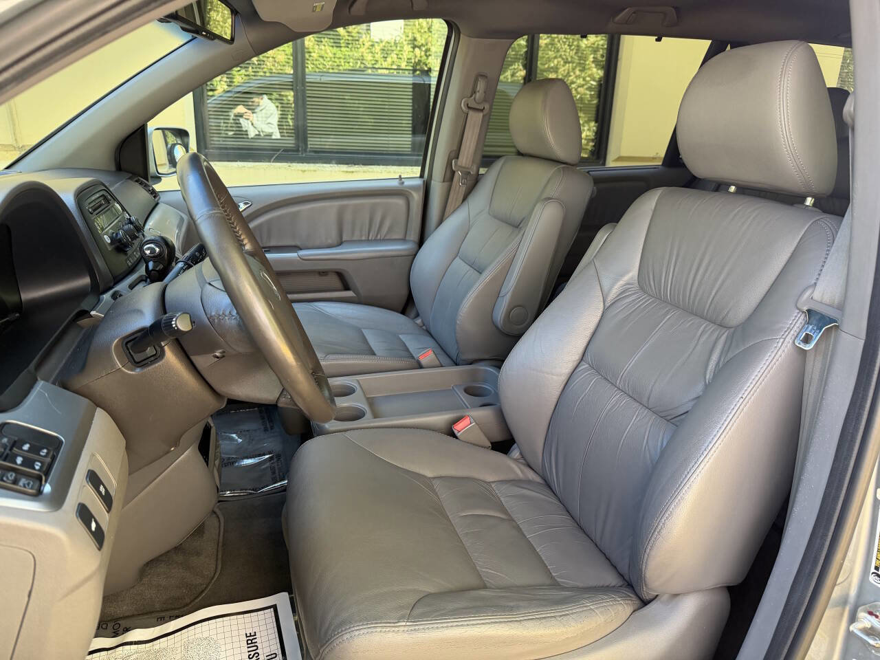 Used 2010 Honda Odyssey EX-L image 11