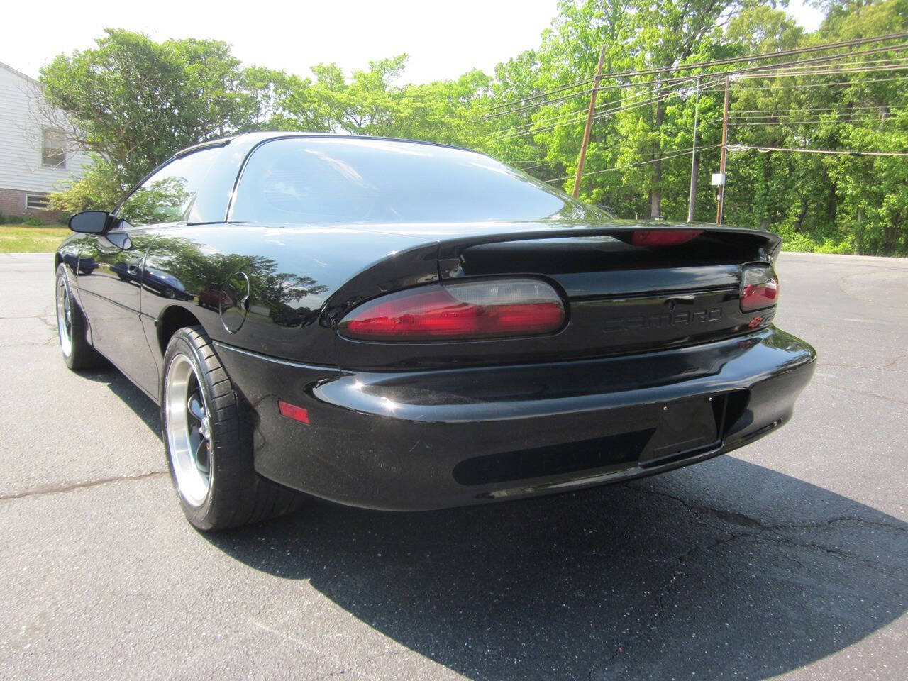 Used 1996 Chevrolet Camaro Z28 RWD image 27