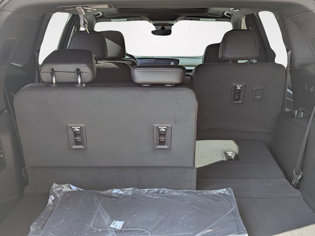 New 2026 Buick Enclave Sport Touring w/ Super Cruise Package image 6