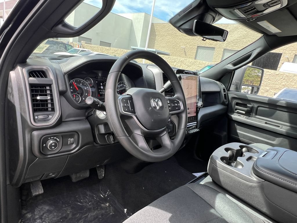New 2026 RAM 2500 Tradesman AWD/4WD image 15