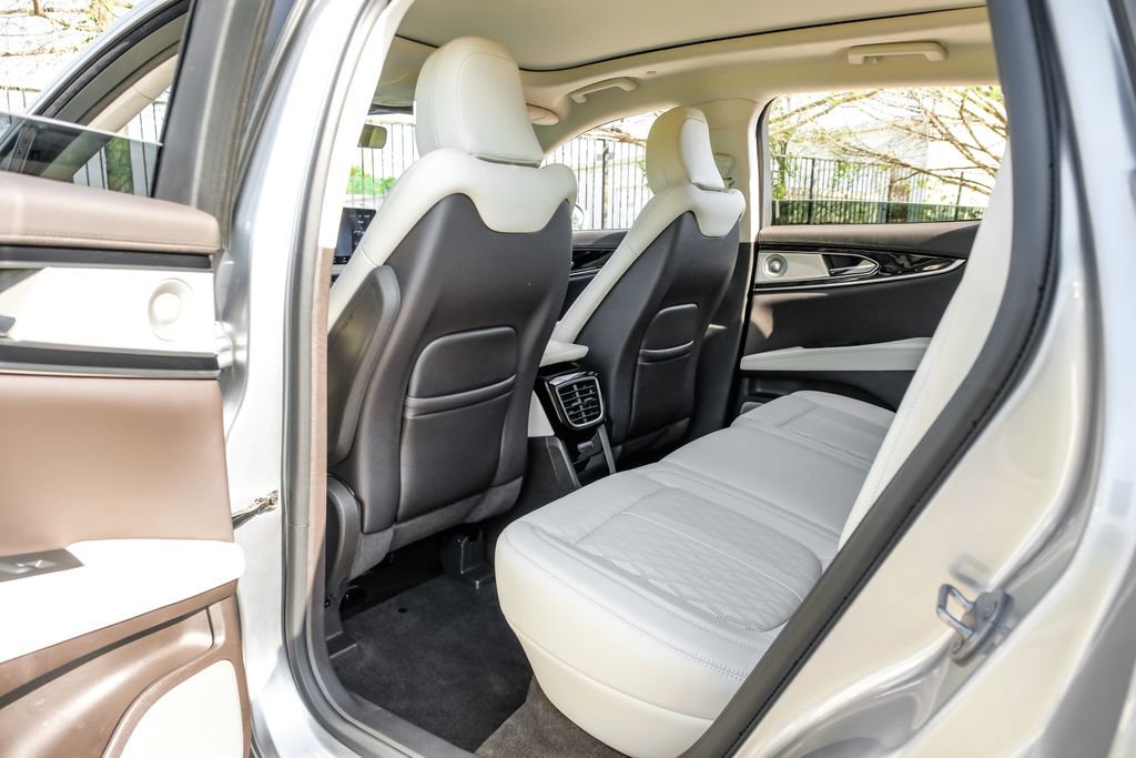 Used 2022 Lincoln Nautilus Black Label image 40