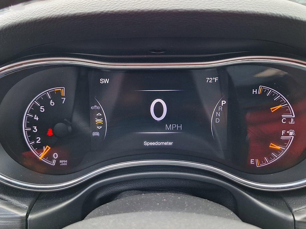 Used 2019 Jeep Grand Cherokee Altitude AWD/4WD image 17