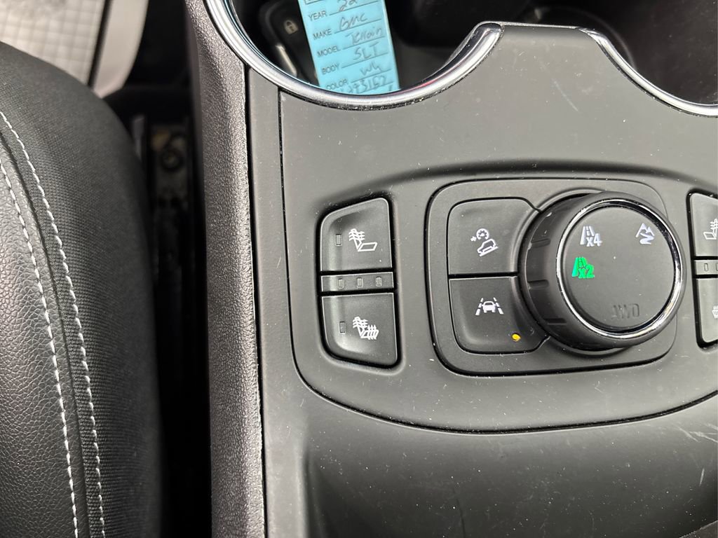 Used 2022 GMC Terrain SLT image 33