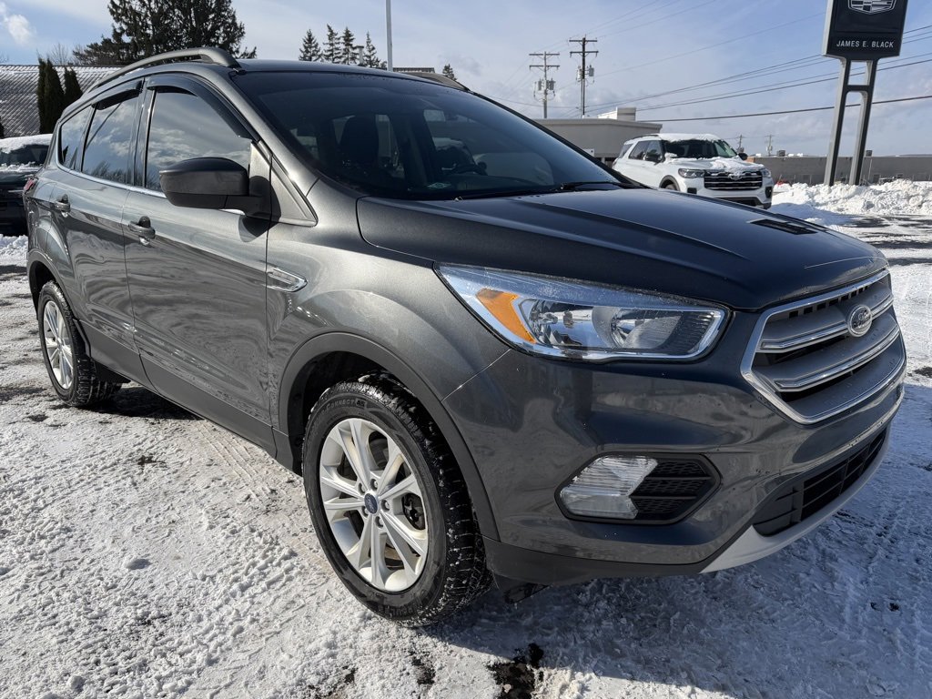 Used 2018 Ford Escape SE image 10