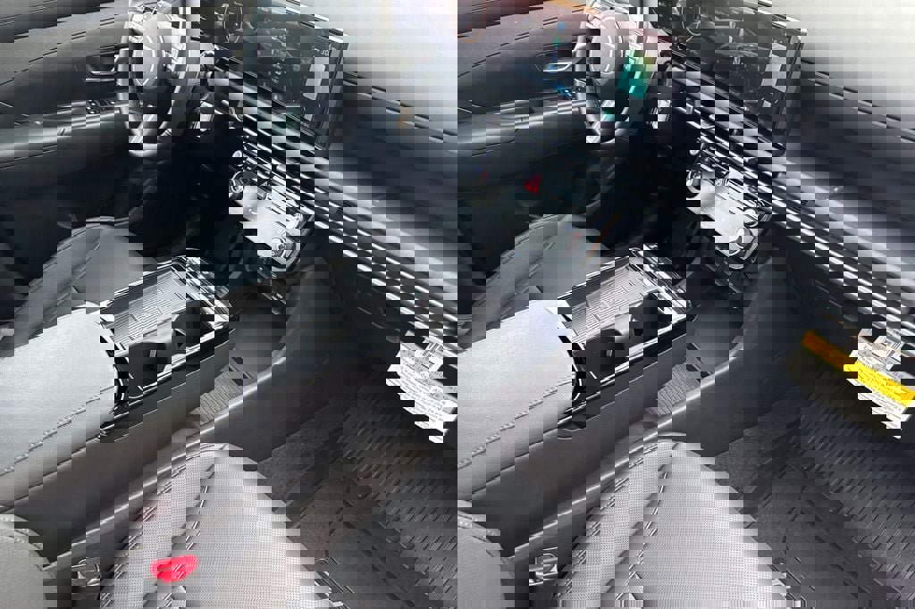 Used 2025 Hyundai Tucson SEL image 14