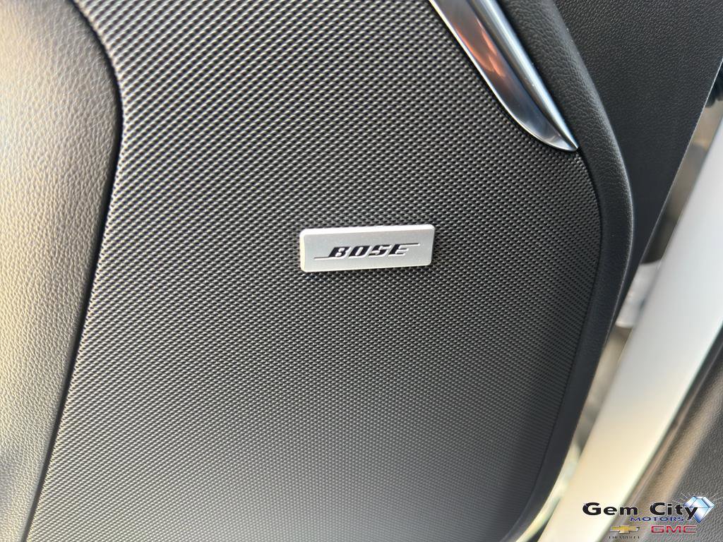 Used 2025 GMC Yukon XL Denali w/ Sun & Power Step Package AWD/4WD image 36