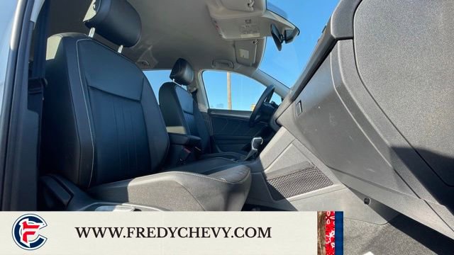 Used 2023 Volkswagen Tiguan SE image 29