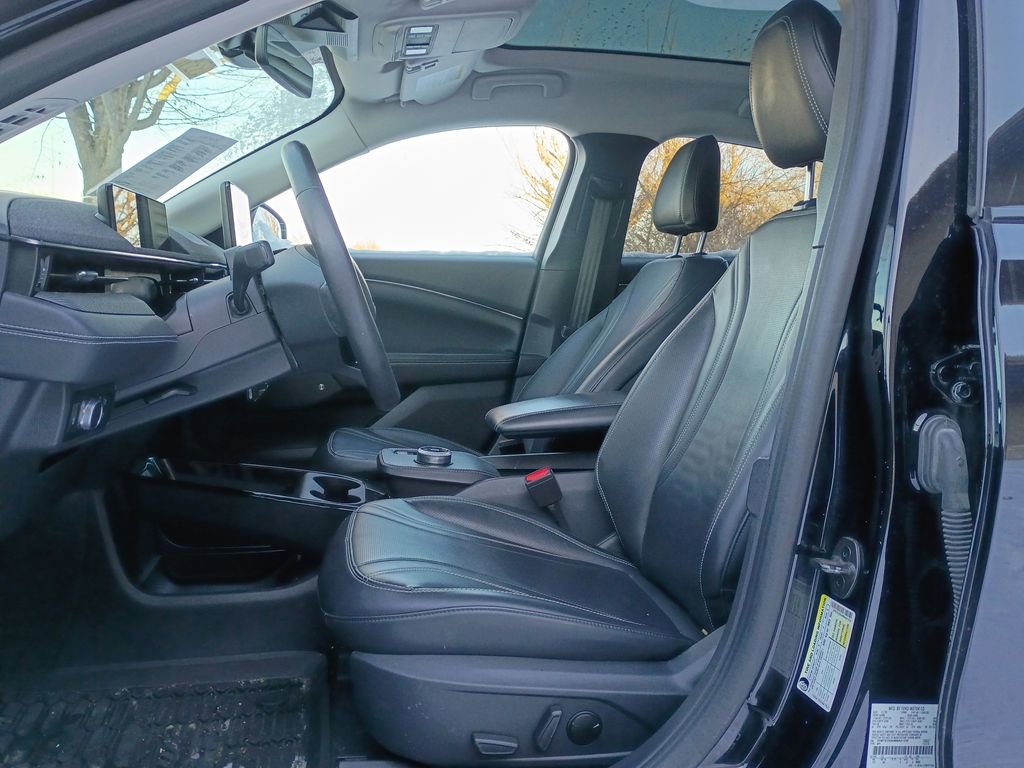 Used 2021 Ford Mustang Mach-E Premium image 9