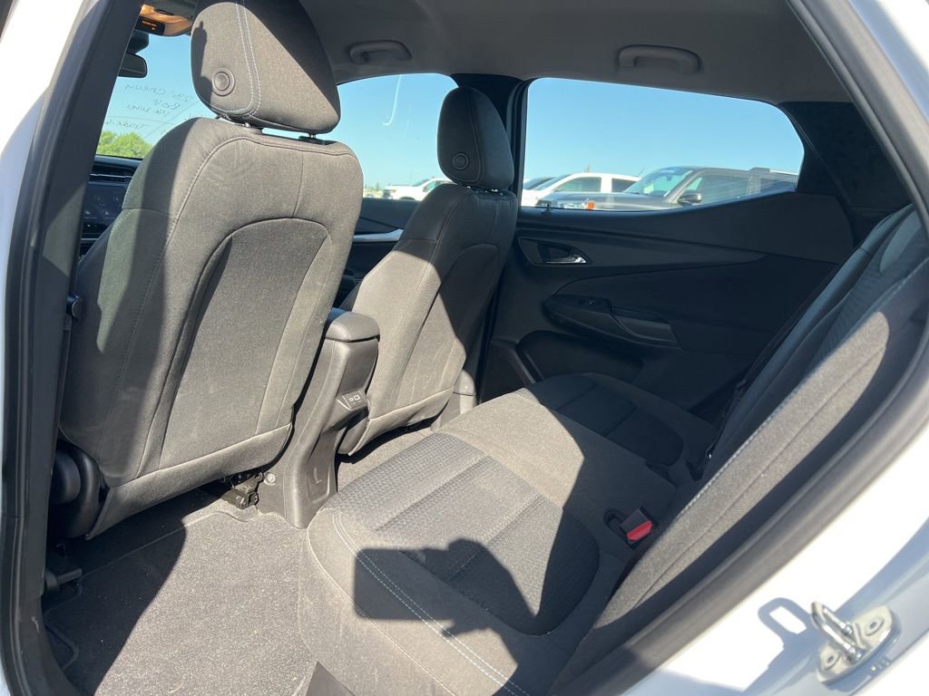 Used 2023 Chevrolet Bolt EUV LT image 13