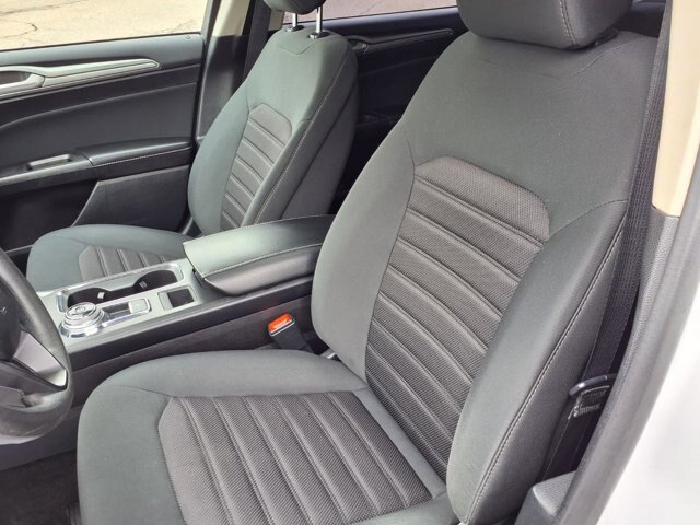 Certified 2020 Ford Fusion SE AWD/4WD image 4