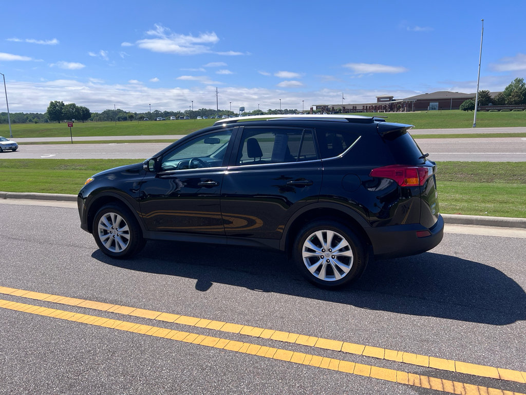 Used 2013 Toyota RAV4 Limited FWD image 8