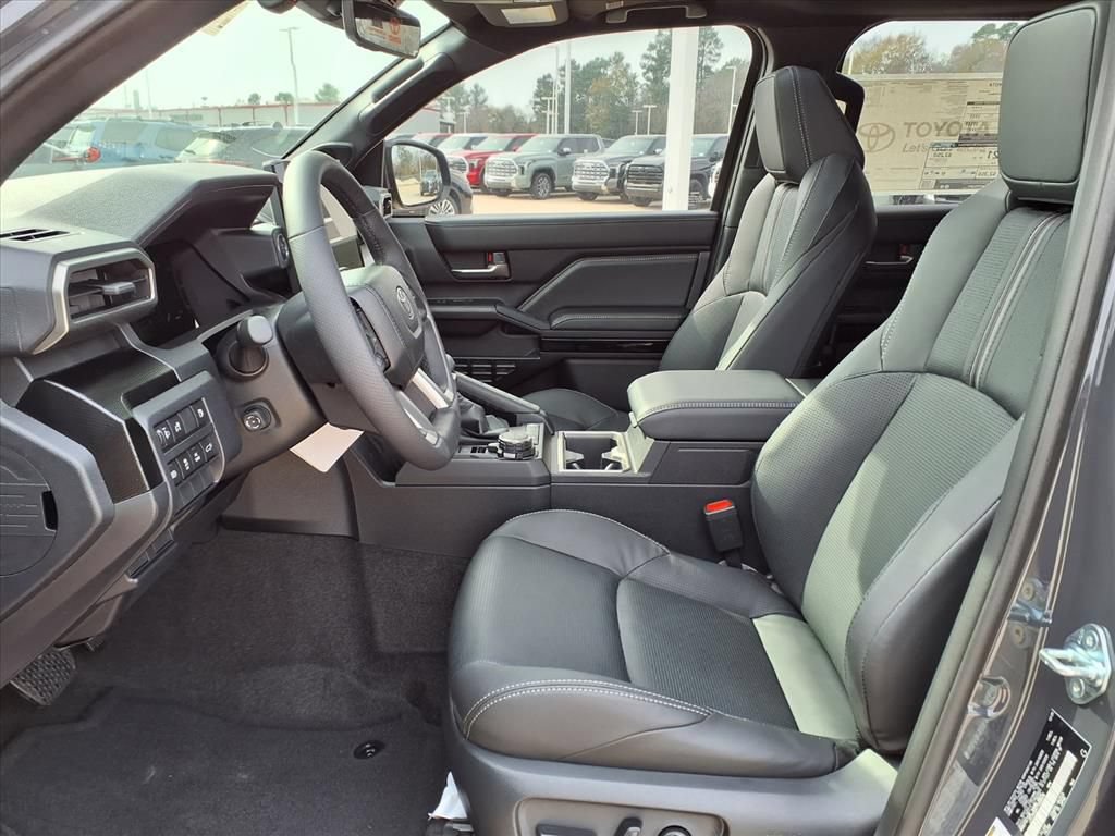 Used 2026 Toyota 4Runner Limited AWD/4WD image 14