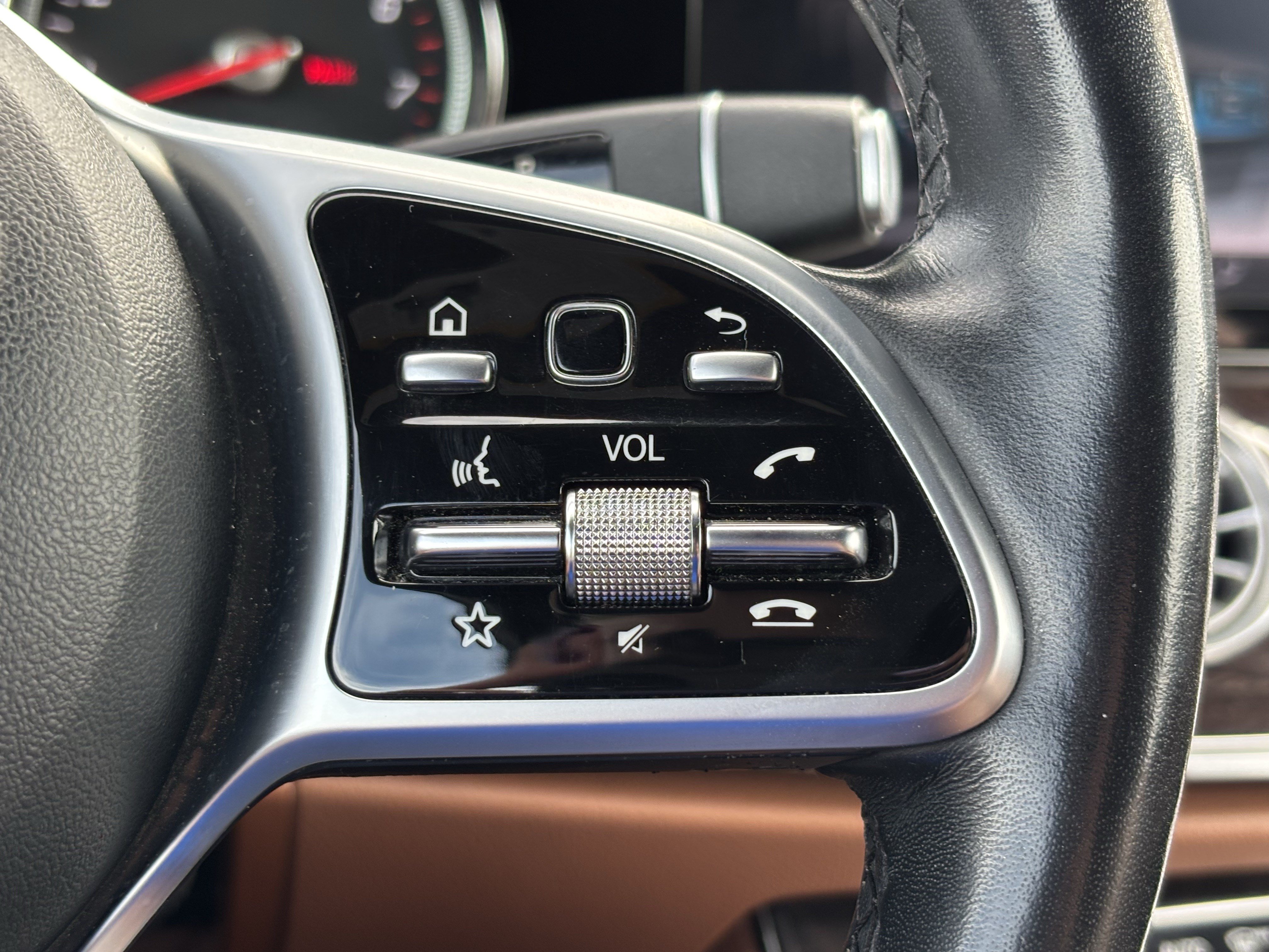 Used 2019 Mercedes-Benz E 450 Cabriolet image 20