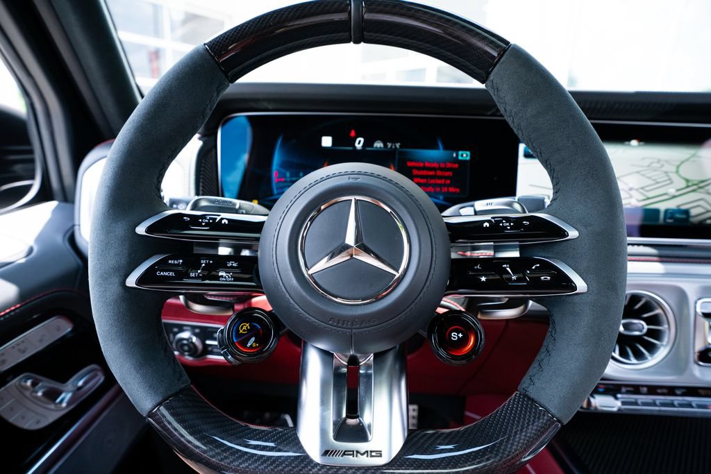 Used 2025 Mercedes-Benz G 63 AMG 4MATIC image 27