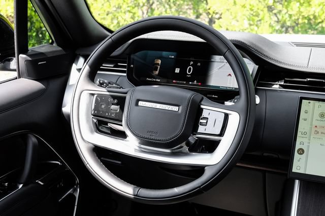 New 2027 Land Rover Range Rover Long Wheelbase SE AWD/4WD image 23