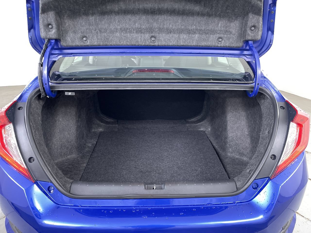 Used 2019 Honda Civic LX image 22