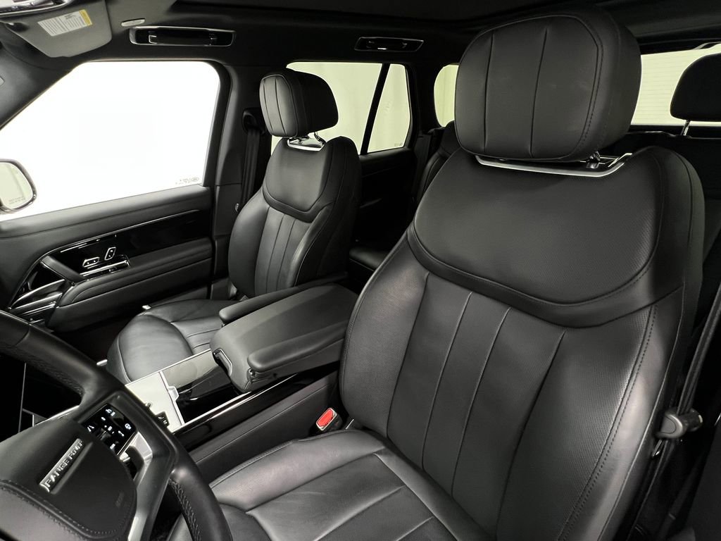 Used 2024 Land Rover Range Rover SE AWD/4WD image 16