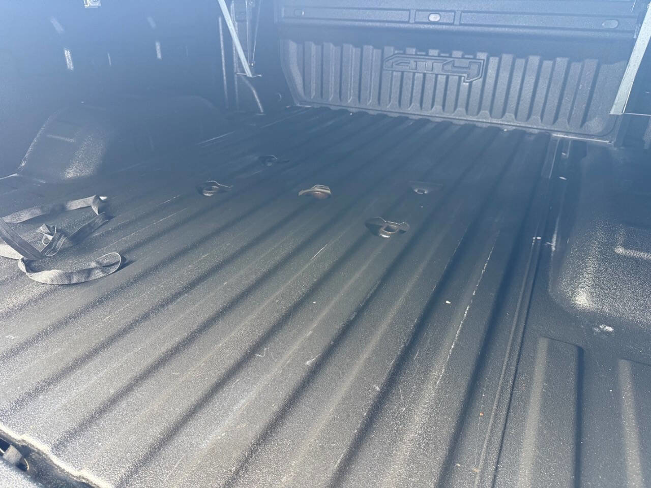 Used 2020 GMC Sierra 2500 AT4 w/ AT4 Premium Package image 11