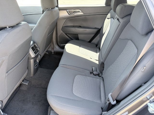 New 2026 Kia Sportage LX w/ LX Convenience Package FWD image 6