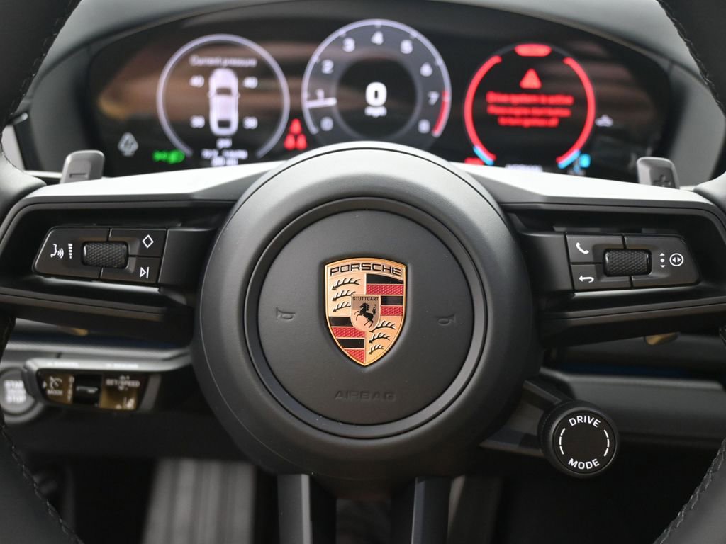 New 2025 Porsche Panamera RWD image 18