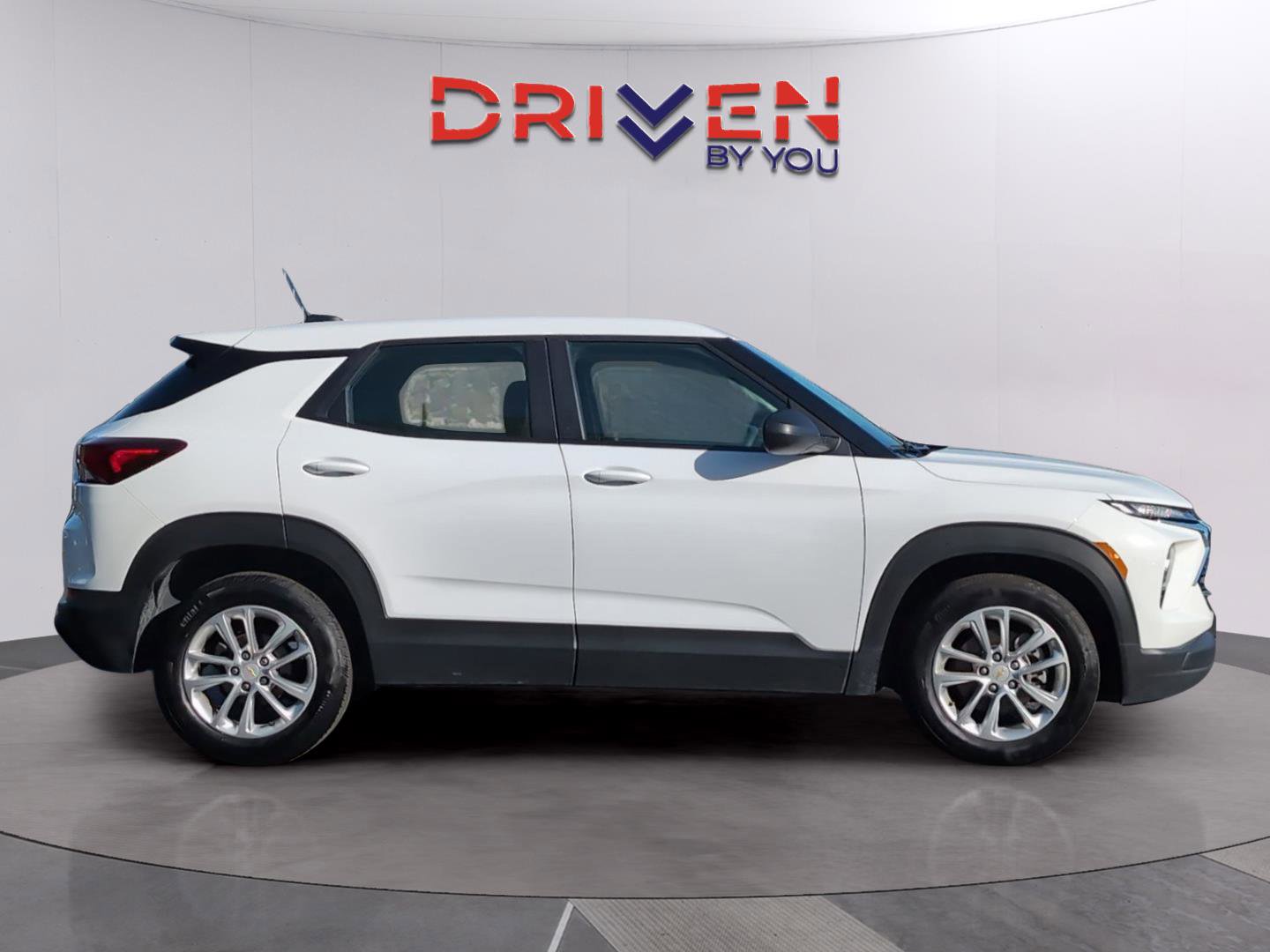 Used 2024 Chevrolet TrailBlazer LS FWD image 6