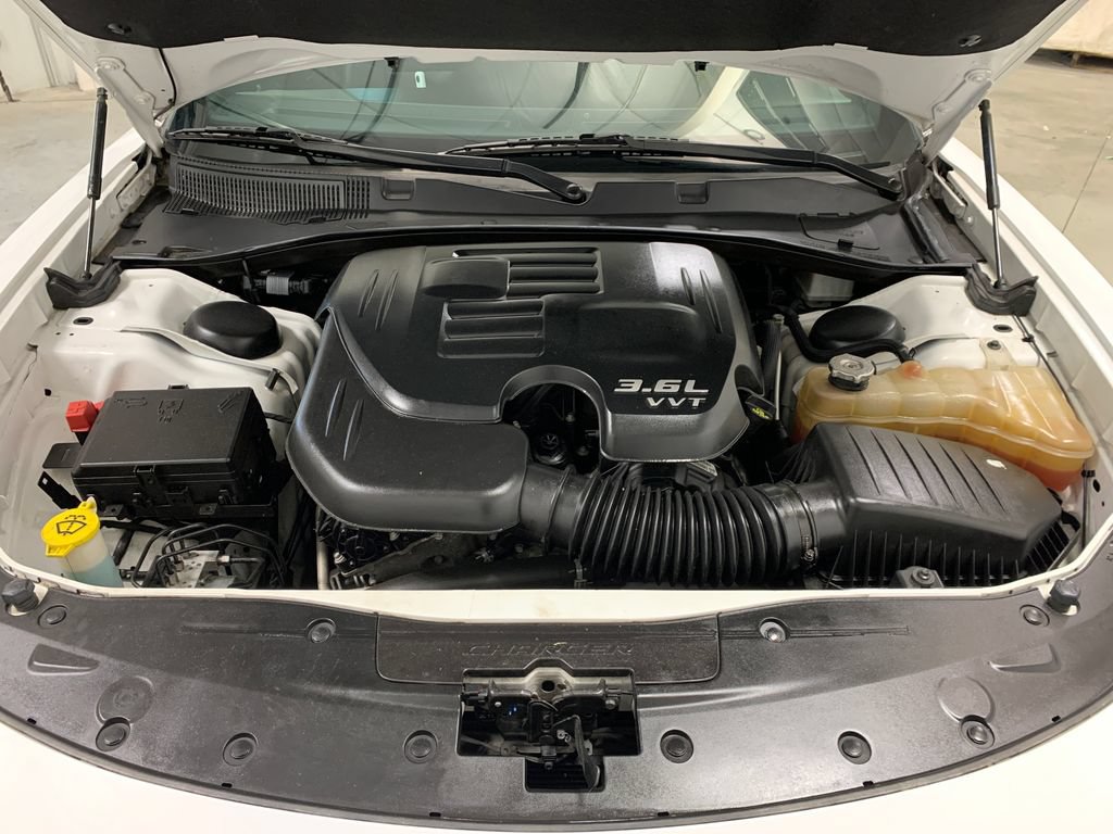 Used 2021 Dodge Charger SXT w/ Plus Group AWD/4WD image 33