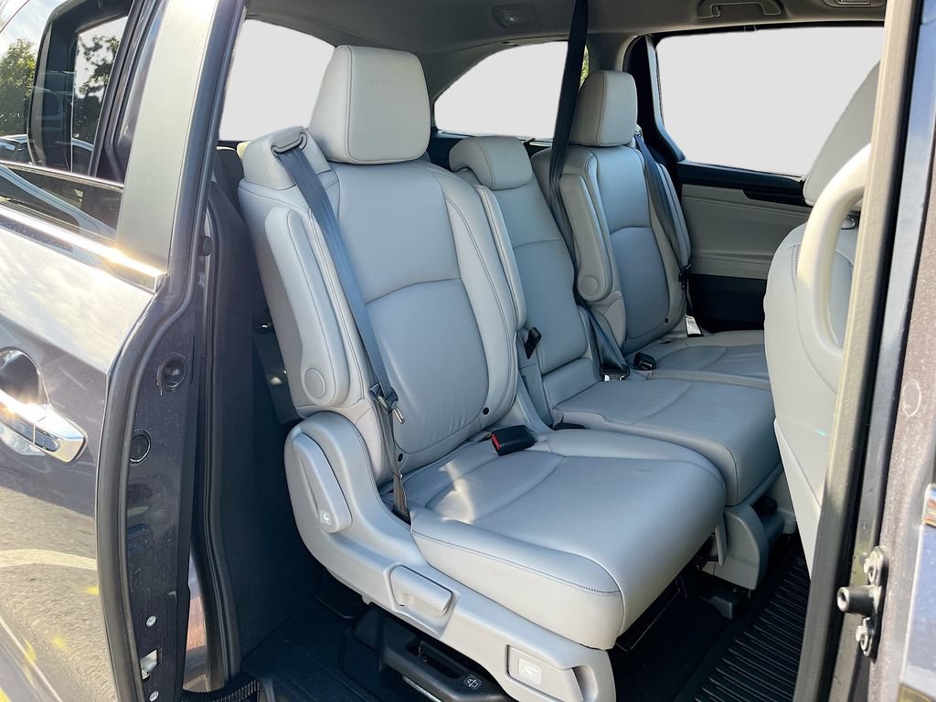 Used 2024 Honda Odyssey Touring image 30