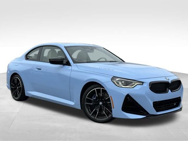 Used 2025 BMW M240i Coupe image 1
