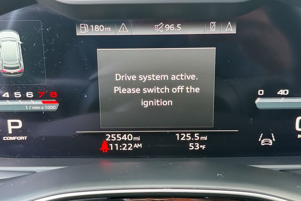 Used 2023 Audi SQ8 Prestige w/ Prestige Package image 17