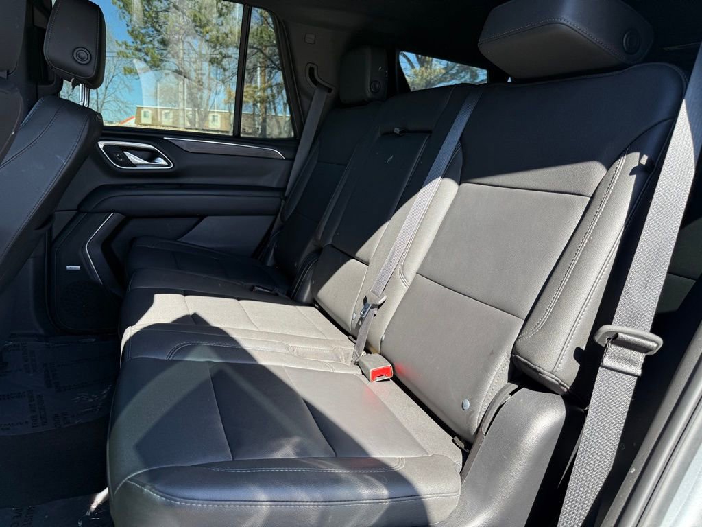 Used 2023 Chevrolet Tahoe LT w/ Luxury Package AWD/4WD image 18