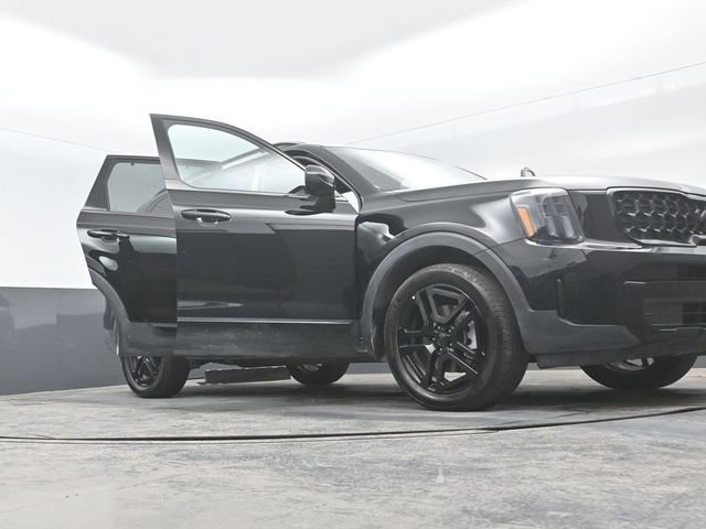 Used 2025 Kia Telluride EX X-Line image 34