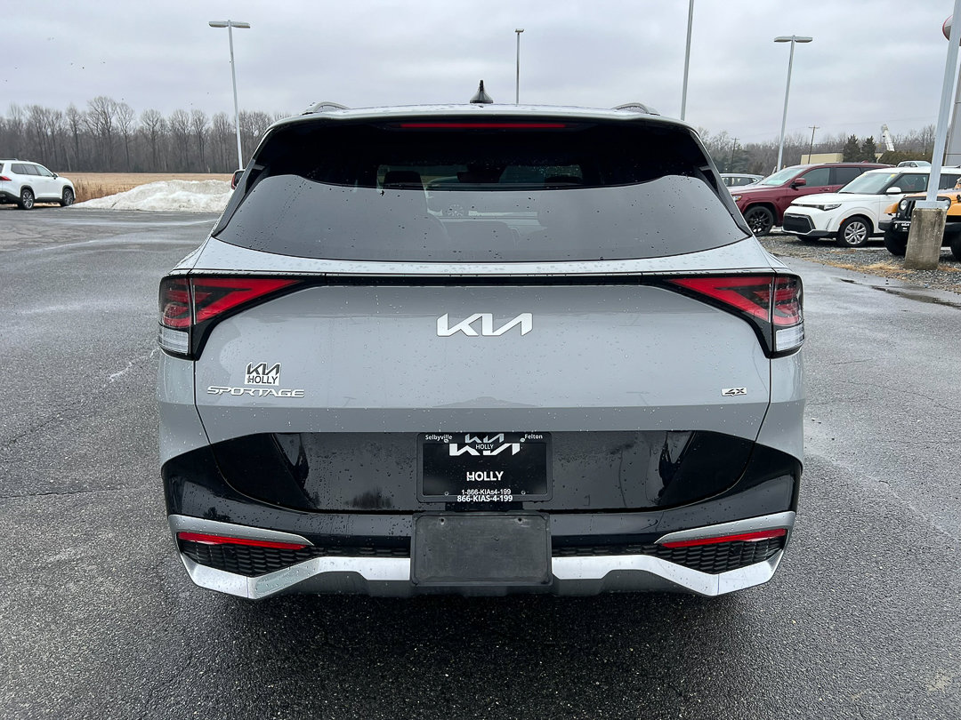 Used 2024 Kia Sportage SX image 4