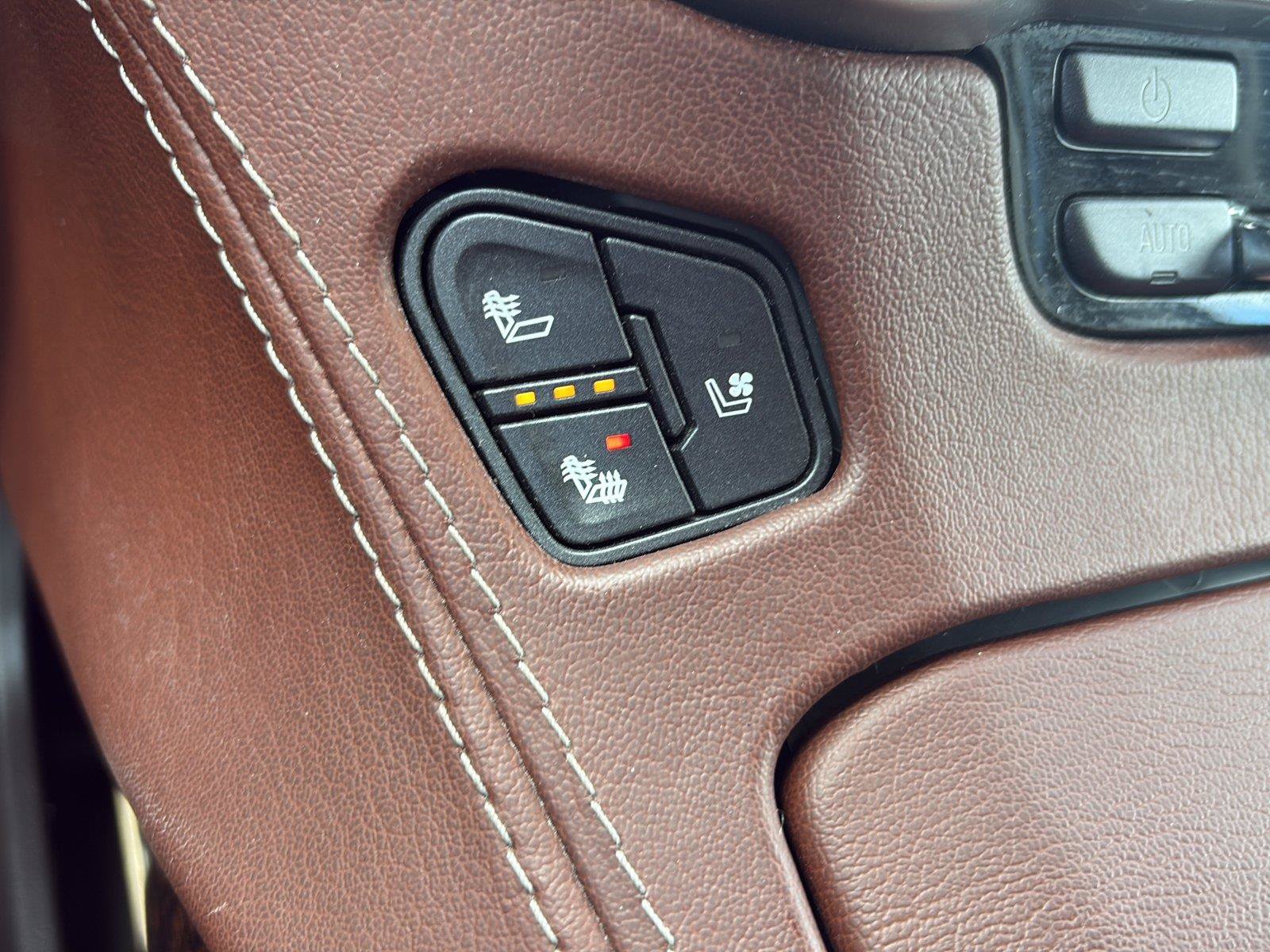 Used 2017 Chevrolet Tahoe Premier AWD/4WD image 38