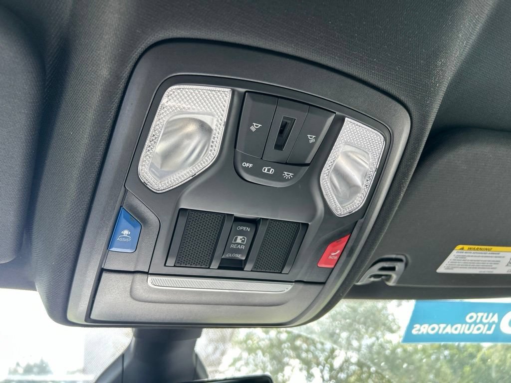 Used 2022 RAM 1500 Big Horn AWD/4WD image 36