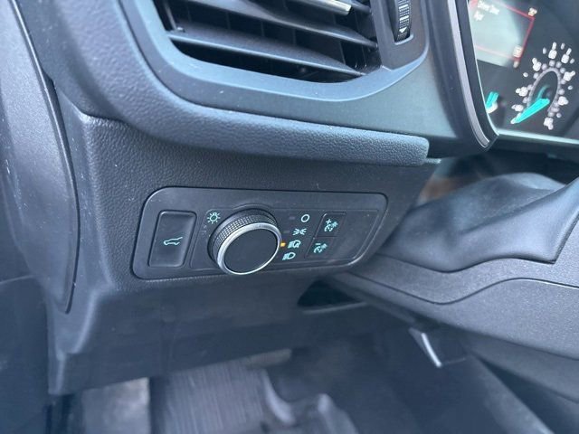 Used 2022 Ford Escape SE w/ Convenience Package image 25
