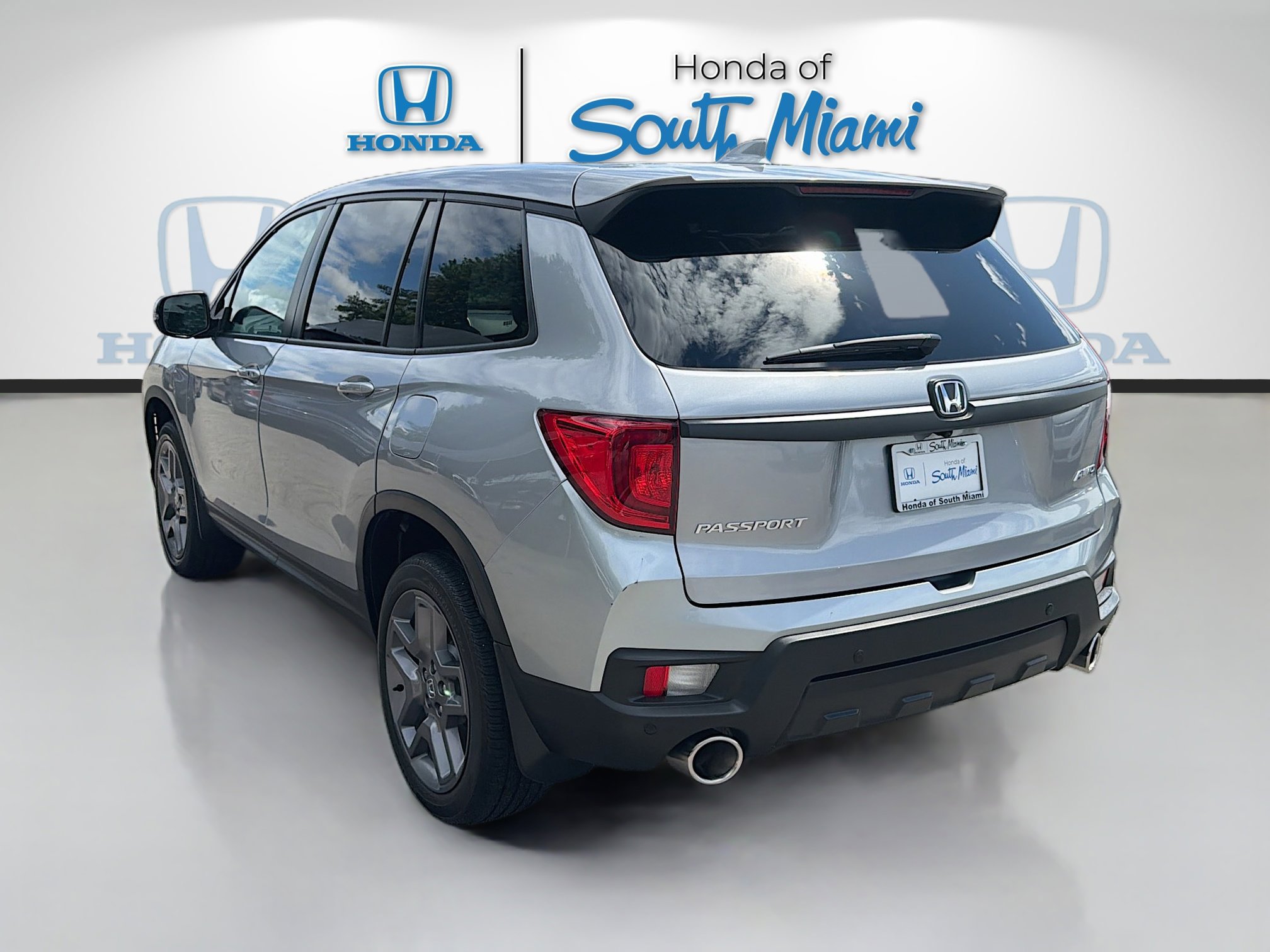 Certified 2023 Honda Passport EX-L image 5