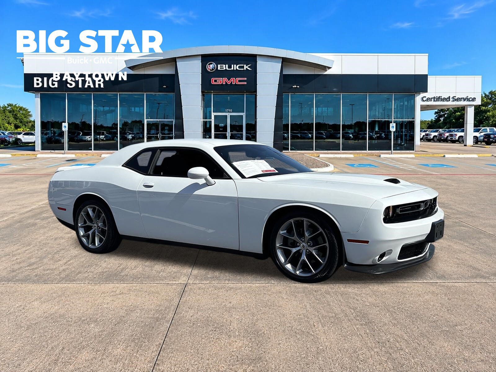 Used 2022 Dodge Challenger GT RWD image 1