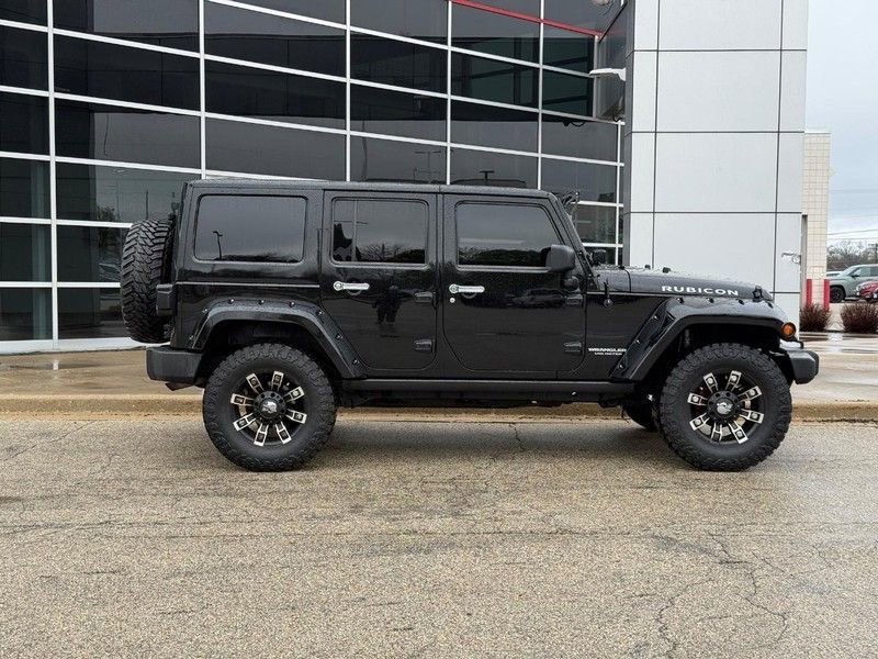 Used 2014 Jeep Wrangler Unlimited Rubicon w/ Connectivity Group AWD/4WD video 2