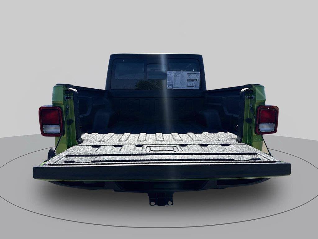 New 2026 Jeep Gladiator Sport AWD/4WD image 32