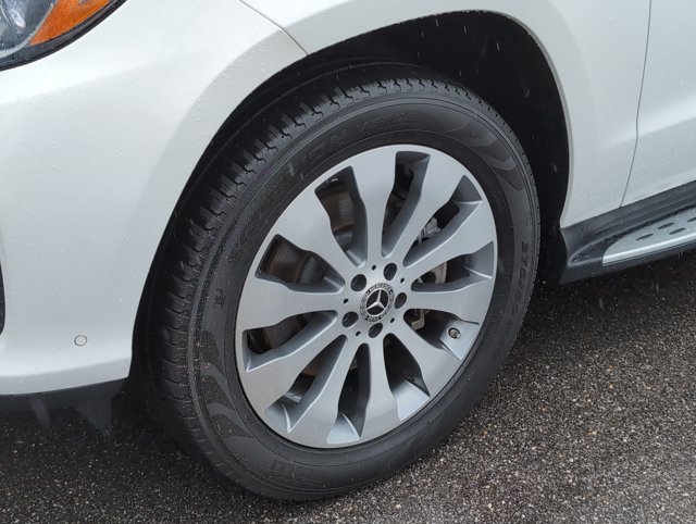 Used 2019 Mercedes-Benz GLS 450 4MATIC image 11