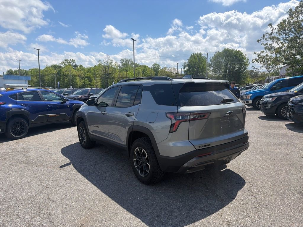 Used 2025 Chevrolet Equinox ACTIV FWD image 4