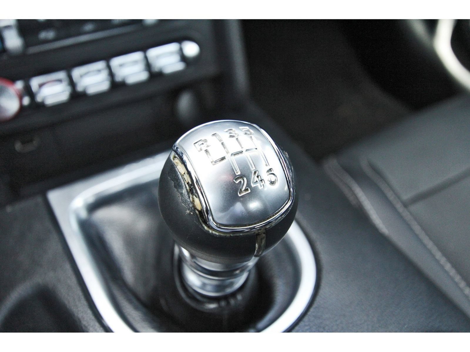 Used 2018 Ford Mustang GT Premium RWD image 26