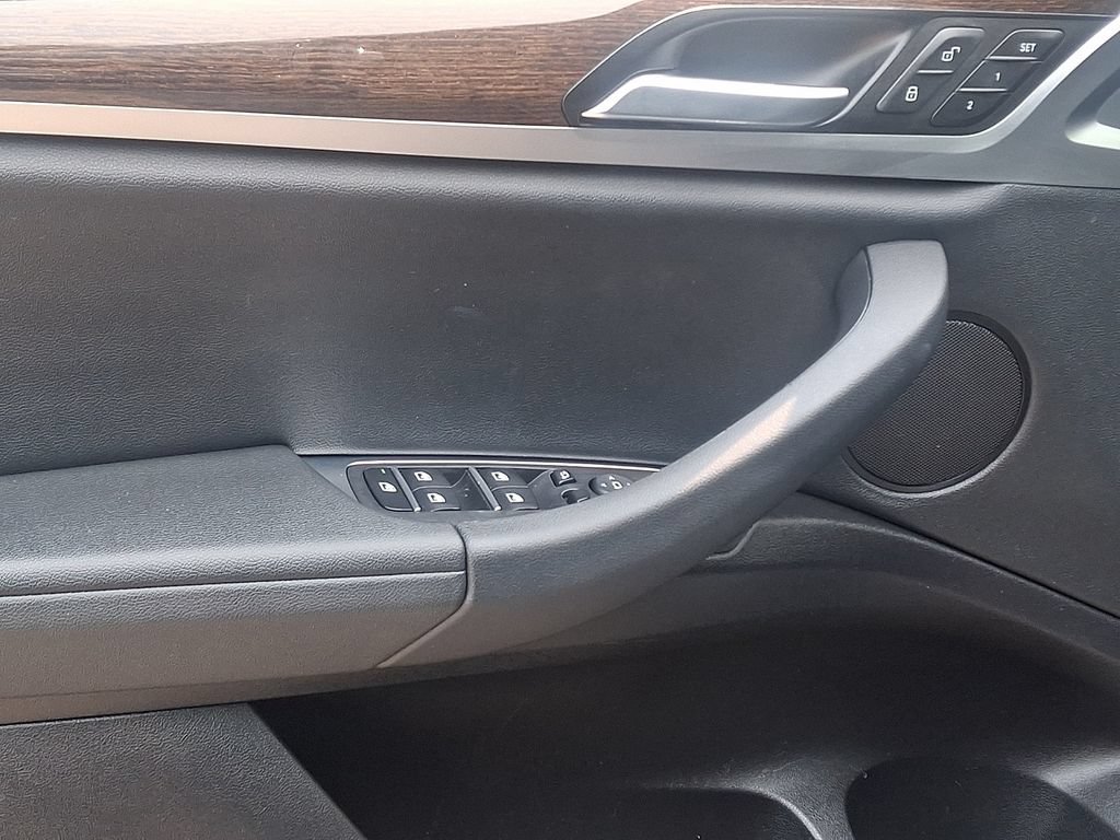 Used 2019 BMW X3 xDrive30i AWD/4WD image 13