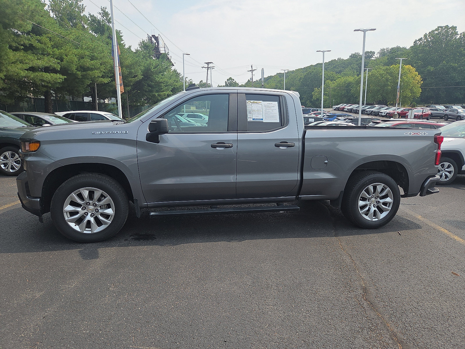 Used 2021 Chevrolet Silverado 1500 Custom AWD/4WD image 6