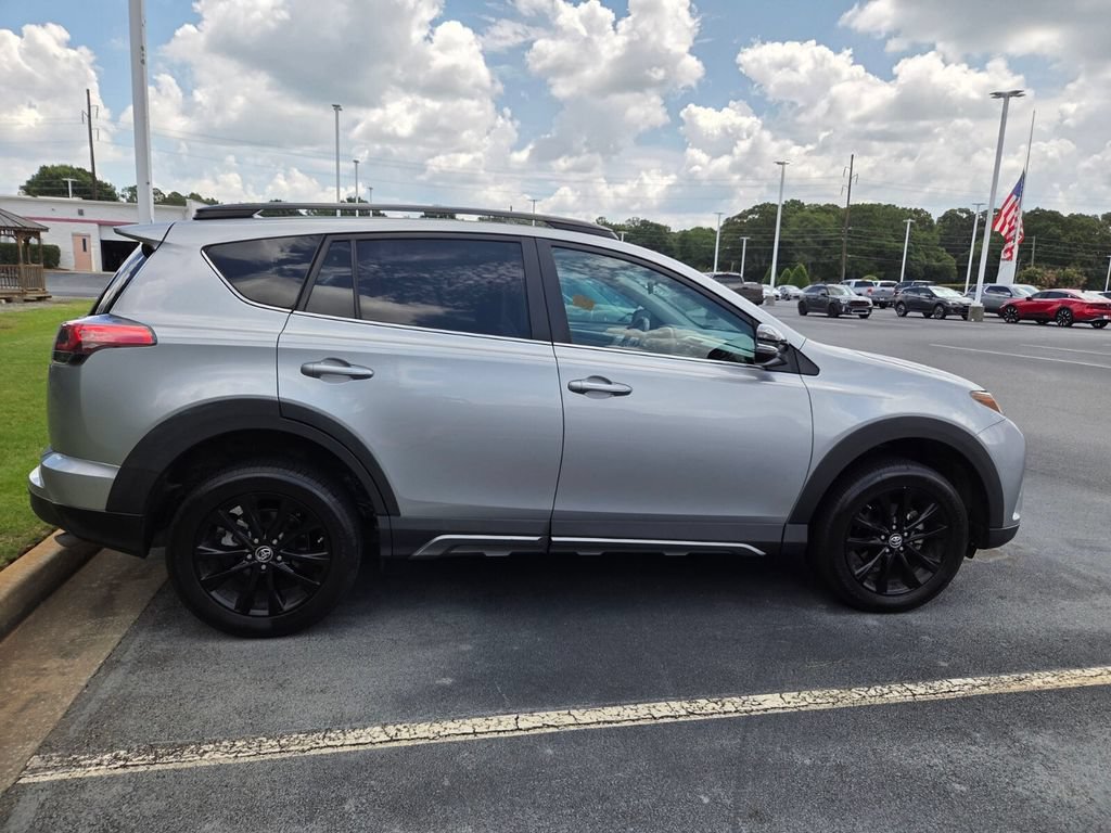Used 2018 Toyota RAV4 Adventure FWD image 9