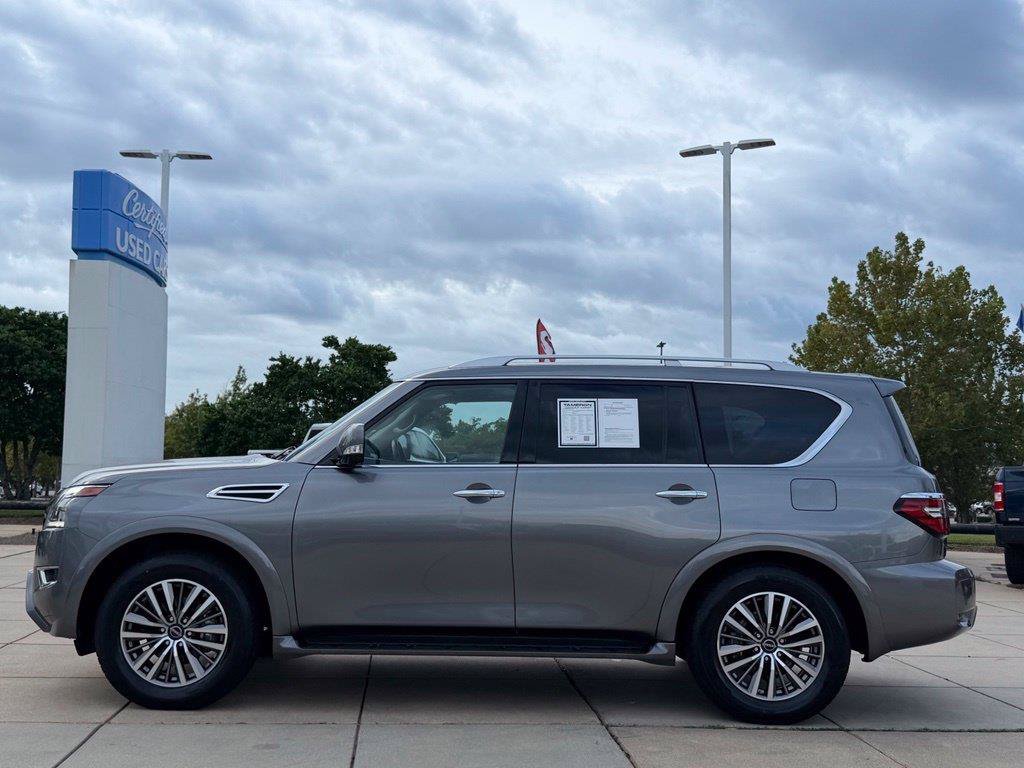 Used 2024 Nissan Armada SL w/ Captain's Chairs Package AWD/4WD image 6