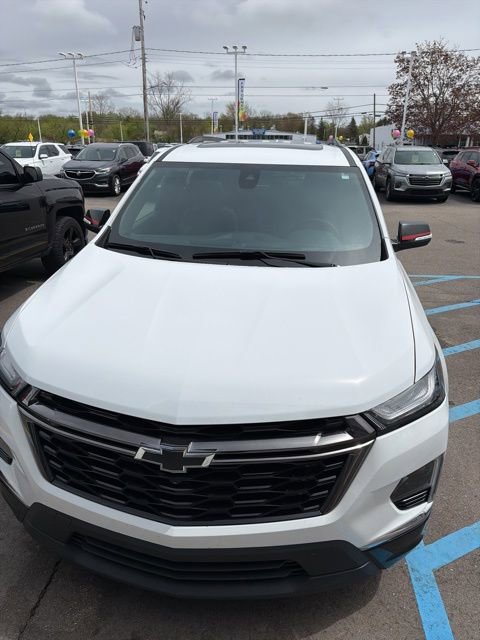 Certified 2023 Chevrolet Traverse Premier w/ Redline Edition AWD/4WD image 2