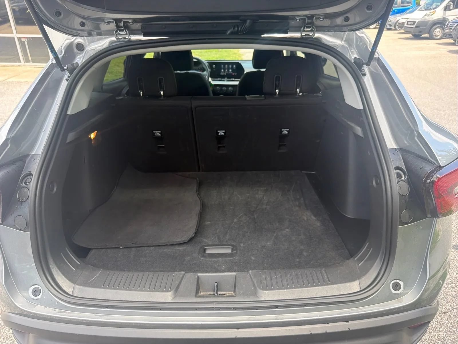 Used 2026 Chevrolet Trax LS FWD image 14