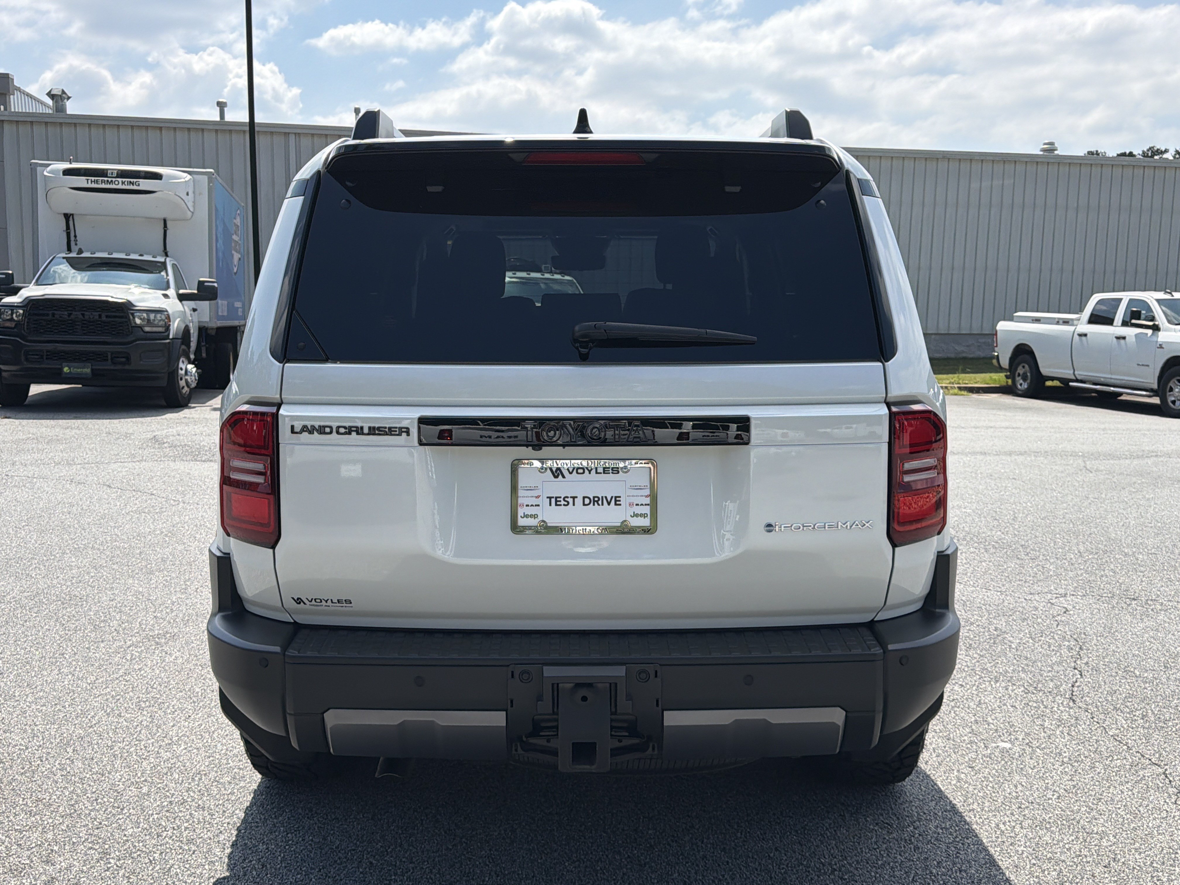 Used 2027 Toyota Land Cruiser w/ Premium Package AWD/4WD image 7