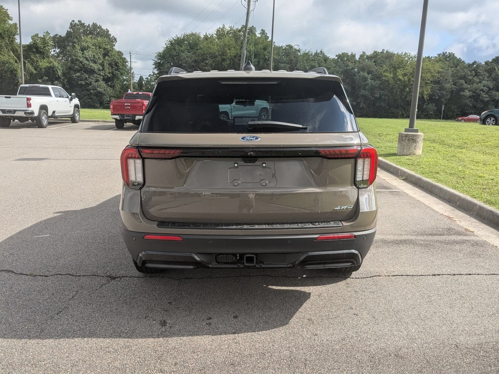New 2026 Ford Explorer ST-Line AWD/4WD image 4